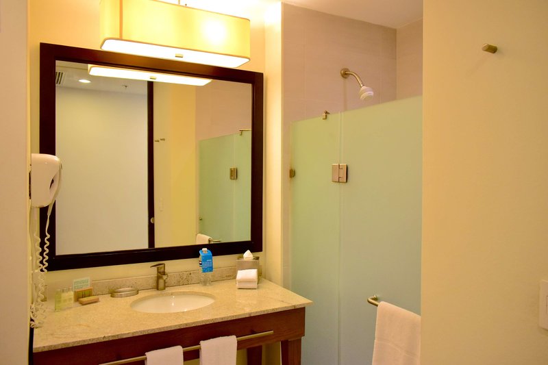 Hampton Inn By Hilton Ciudad Del Carmen Campeche - 1037