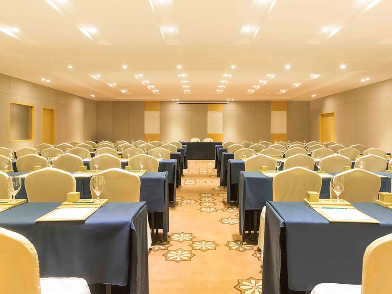 Grand Mercure Urumqi Hualing - 1038