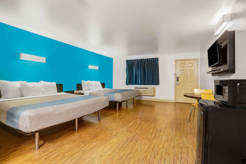 Motel 6 Anderson - Redding Airport - 1042