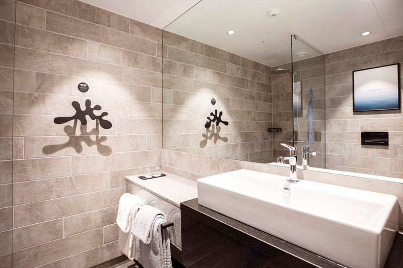 Clarion Hotel The Hub - 647