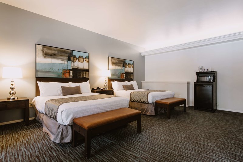 Tamarack Beach Resort Hotel - 1045