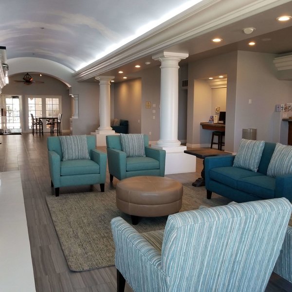 Tamarack Beach Resort Hotel - 1045