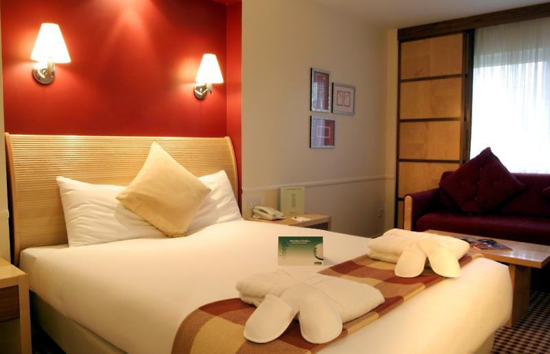 Holiday Inn Cambridge - 650