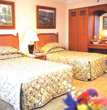 Golden Tulip Sovereign Bangkok - 428