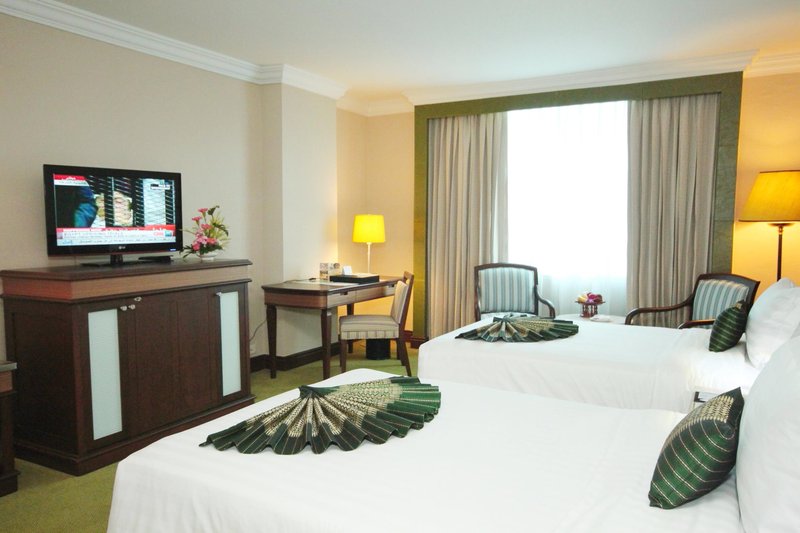 Golden Tulip Sovereign Bangkok - 428