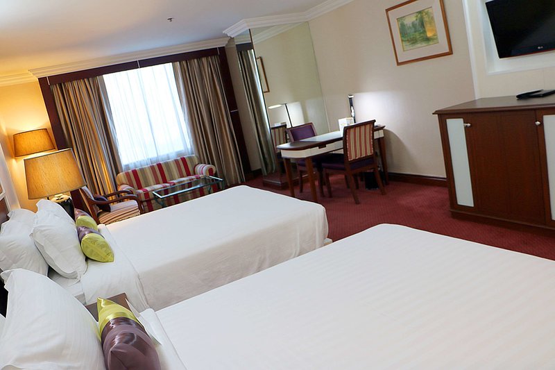 Golden Tulip Sovereign Bangkok - 428