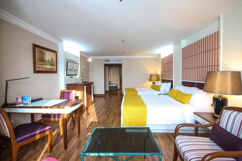 Golden Tulip Sovereign Bangkok - 428