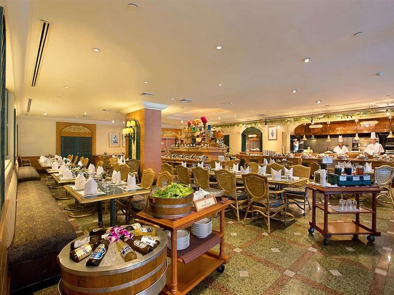 Golden Tulip Sovereign Bangkok - 428