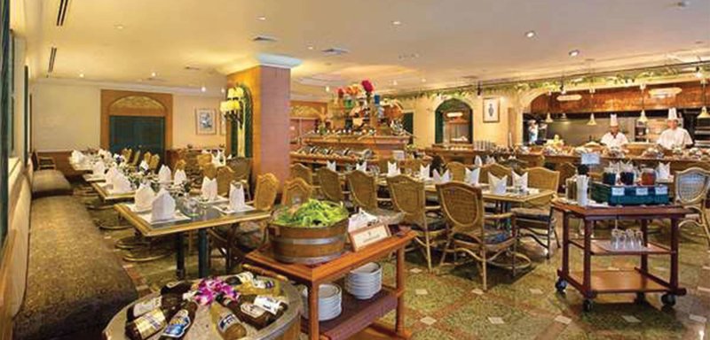 Golden Tulip Sovereign Bangkok - 428