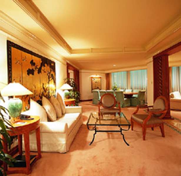 Rembrandt Hotel & Suites - 429