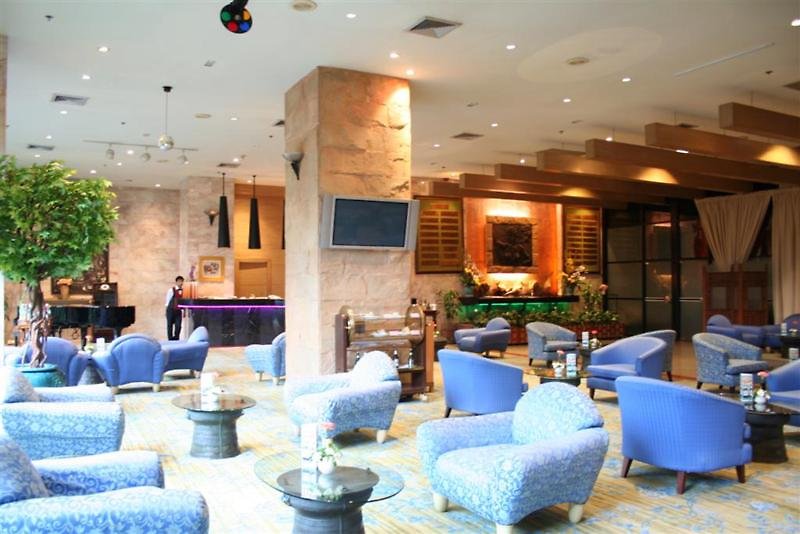 The Four Wings - 434