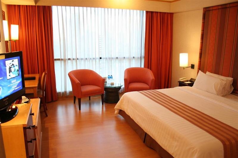 The Four Wings - 434