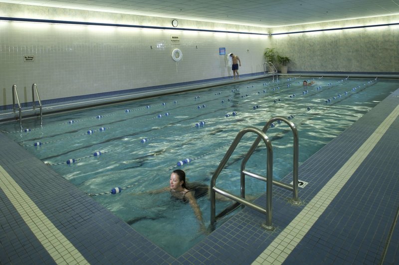 The Hotel Captain Cook - 671