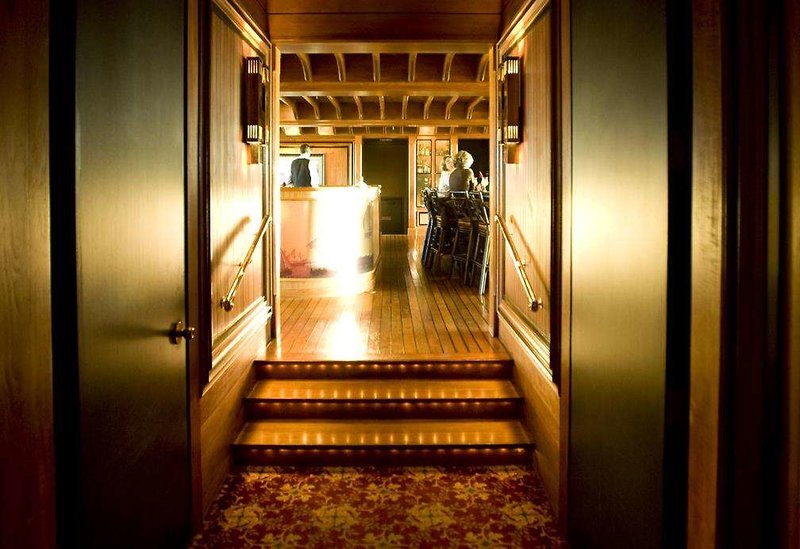 The Hotel Captain Cook - 671