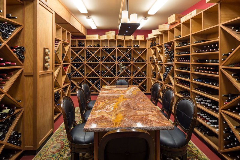 The Hotel Captain Cook - 671