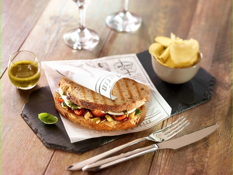 Ibis Sydney Airport - 672