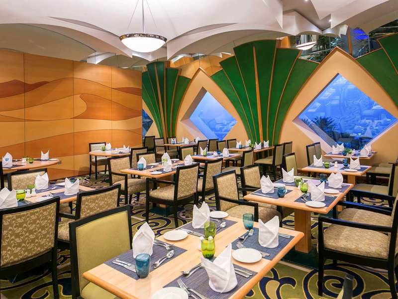 Mercure Grand Jebel Hafeet Al Ain Hotel - 674