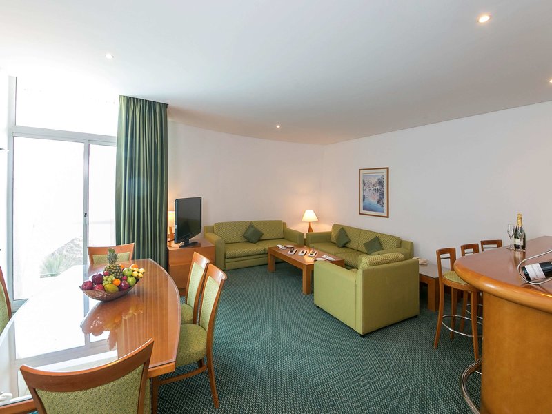 Mercure Grand Jebel Hafeet Al Ain Hotel - 674