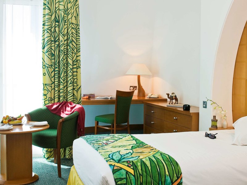 Mercure Grand Jebel Hafeet Al Ain Hotel - 674