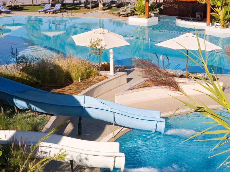 Mercure Grand Jebel Hafeet Al Ain Hotel - 674