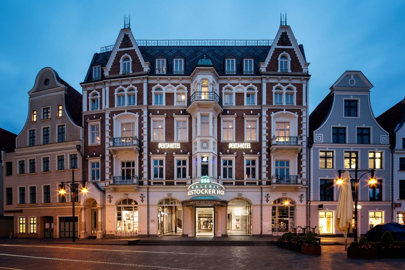 Pentahotel Rostock - 675