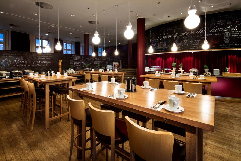 Pentahotel Rostock - 675