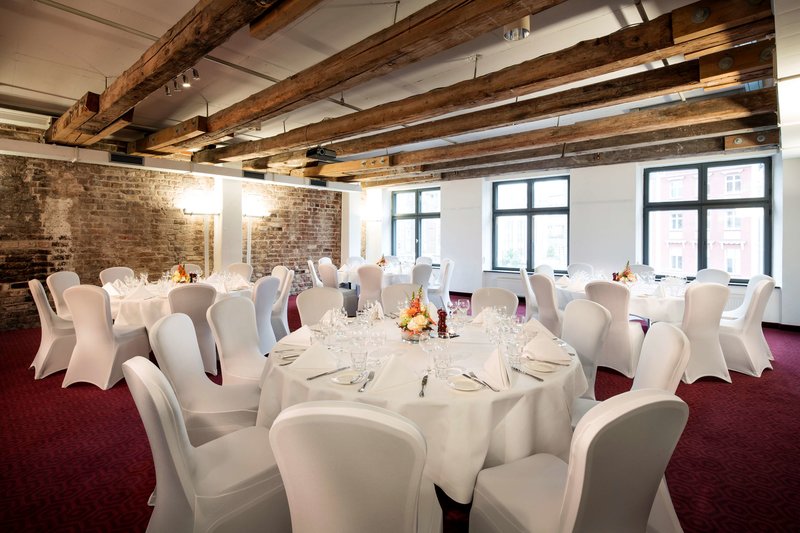 Pentahotel Rostock - 675