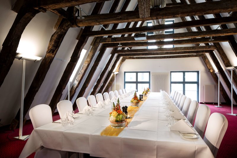 Pentahotel Rostock - 675