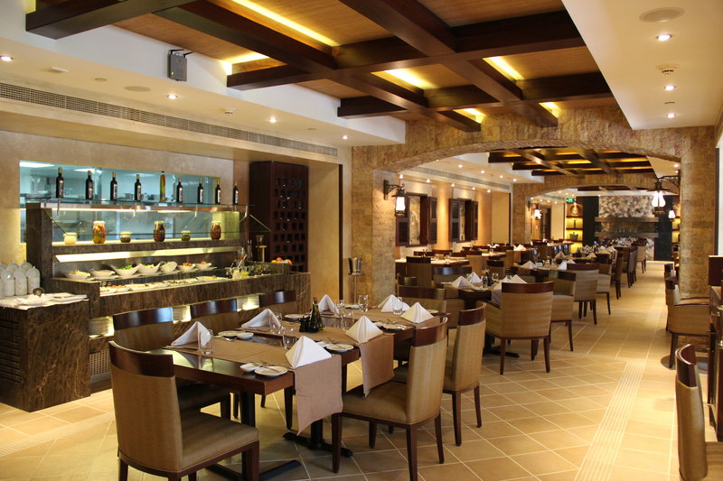 Crowne Plaza Abu Dhabi - 681