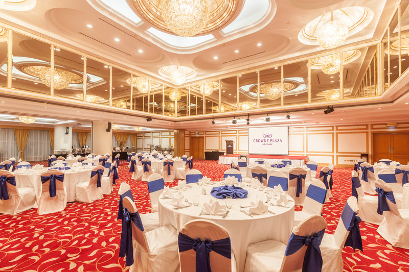 Crowne Plaza Abu Dhabi - 681