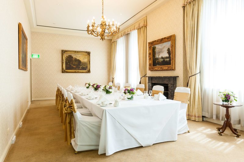 Sir Stamford At Circular Quay - 689