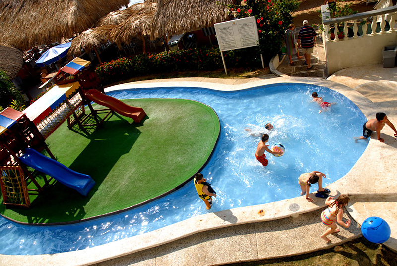 Krystal Beach Acapulco - 696