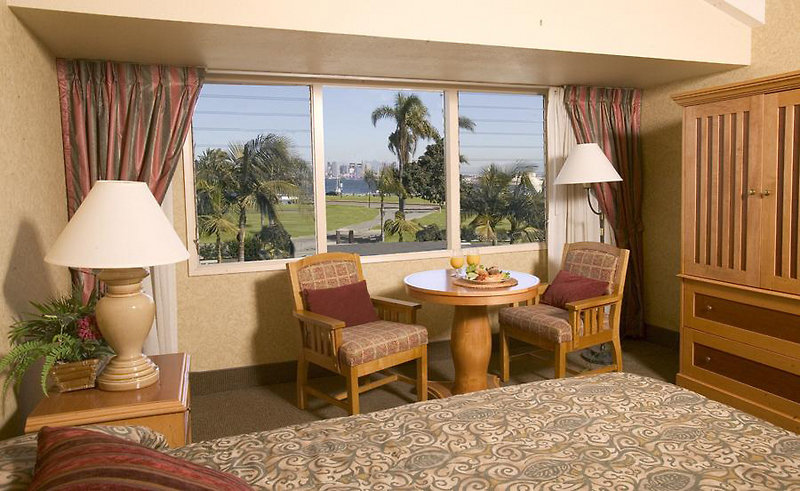 Humphreys Half Moon Inn - 707