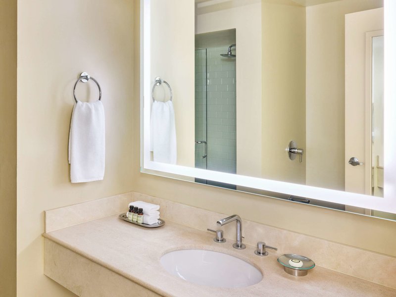 Pullman San Francisco Bay Hotel - 708