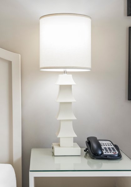 Hollywood Hotel - 709