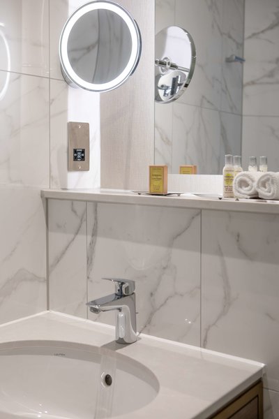 Doubletree By Hilton Stoke On Trent - 711