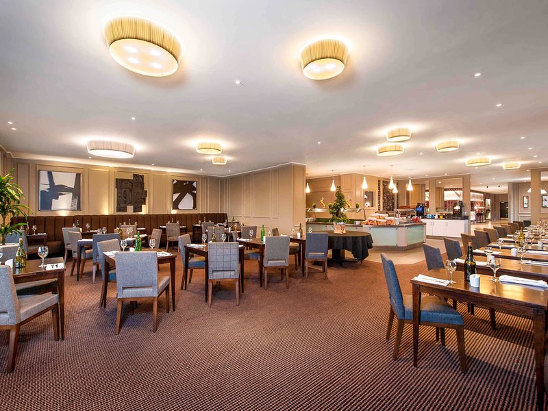 Mercure Telford Centre Hotel - 712