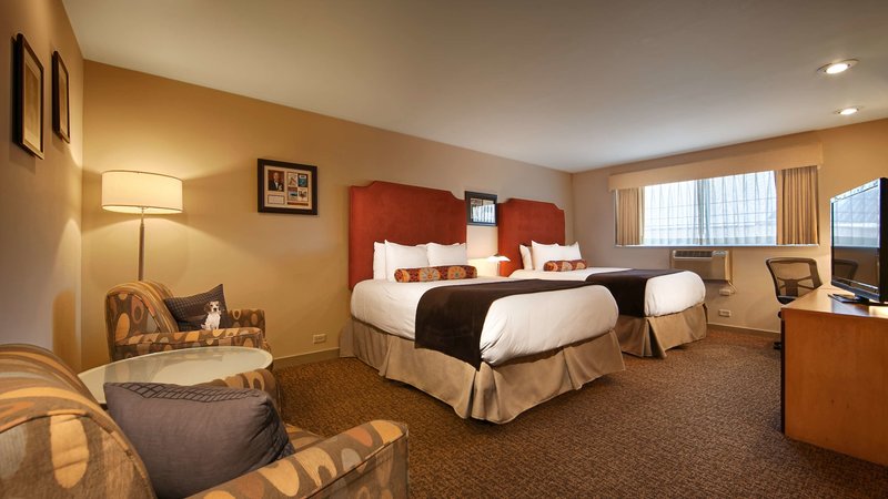 Best Western Plus Hollywood Hills Hotel - 731