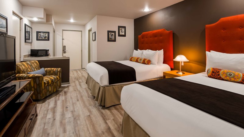 Best Western Plus Hollywood Hills Hotel - 731
