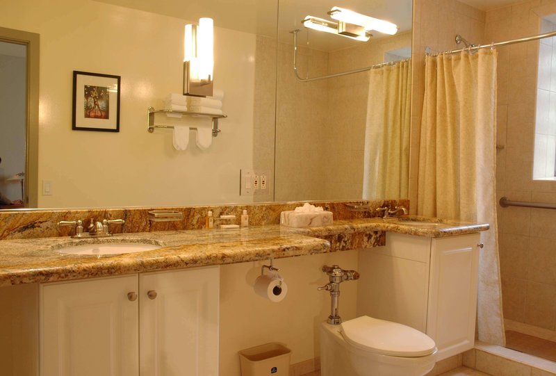 Best Western Plus Hollywood Hills Hotel - 731