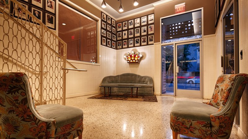 Best Western Plus Hollywood Hills Hotel - 731