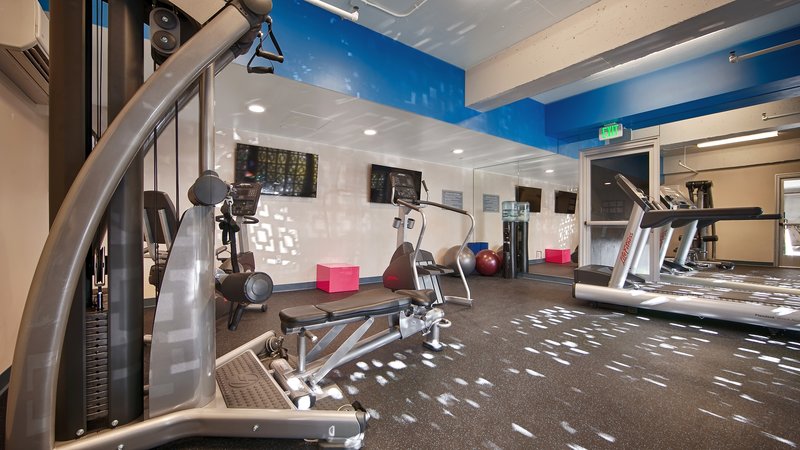 Best Western Plus Hollywood Hills Hotel - 731