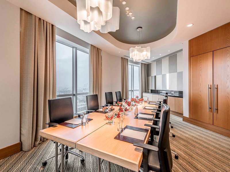 Swissôtel Krasnye Holmy - 750