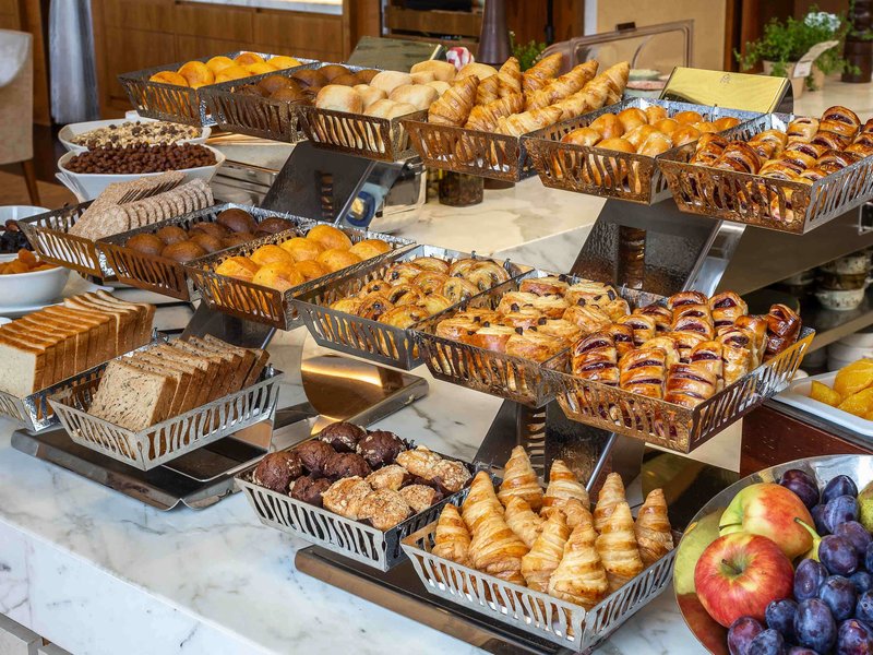 Swissôtel Krasnye Holmy - 750