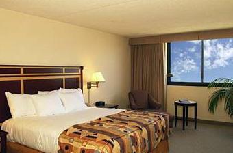 Marriott Los Angeles Burbank Airport - 751