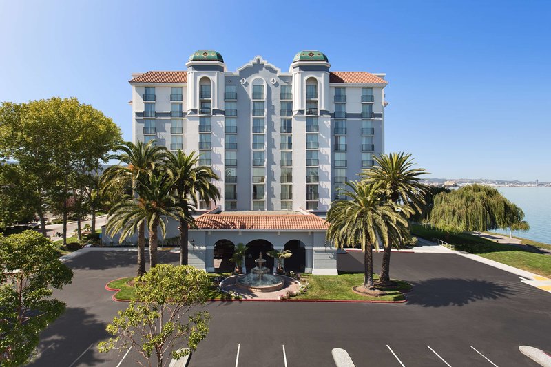 Embassy Suites By Hilton San Francisco Airport Waterfront - 752