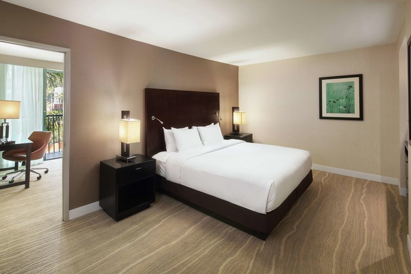 Doubletree By Hilton San Diego Hotel Circle - 757