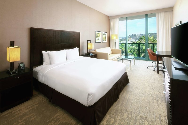 Doubletree By Hilton San Diego Hotel Circle - 757