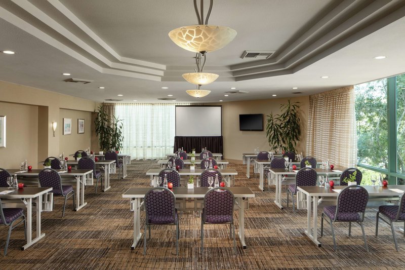 Doubletree By Hilton San Diego Hotel Circle - 757