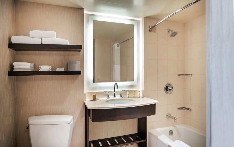 Doubletree San Diego Mission Valley - 758